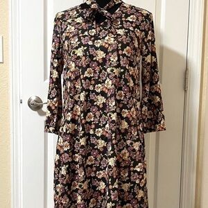 🎉 HOST PICKED 🎉 Du Jour V-neck Floral Dress
